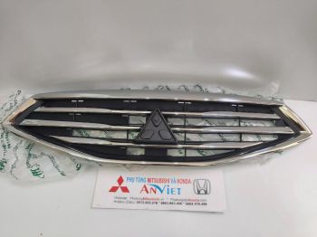 Mặt ca lăng xe mitsubishi Attrage hàng thay thế