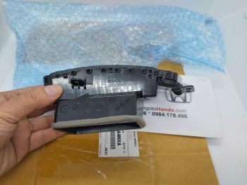 Cửa gió điều hòa trung tâm xe mitsubishi Triton 2016-2018