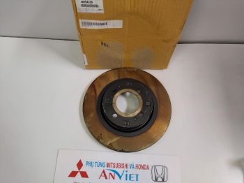 Đĩa phanh trước xe Attrage