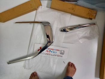 Ốp mạ cản trước xe mitsubishi Attrage 2020