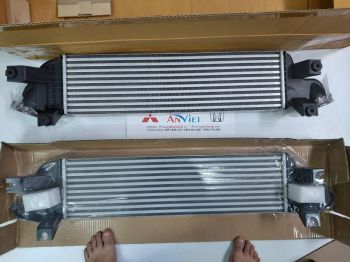 Két làm mát turbo Mitsubishi Triton 2015-2023, Mitsubishi Pajero Sport 2017-2024, Két làm mát khí nạp động cơ 4N15 MIVEC 2.4 1530A161