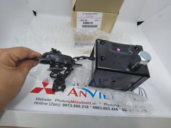 Tời lốp dự phòng xe Mitsubishi Pajero Sport