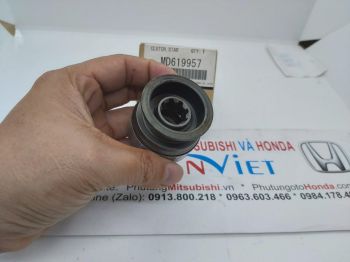 Măng đích đề xe Pajero