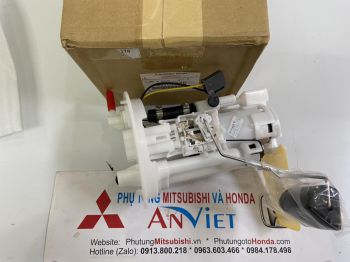 Cụm bơm xăng xe Mitsubishi Grandis