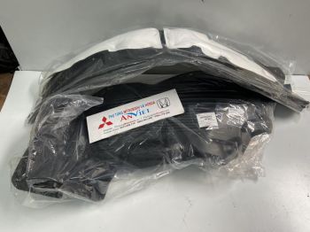 Lòng dè chắn bùn xe Mitsubishi Pajero Sport 2020 