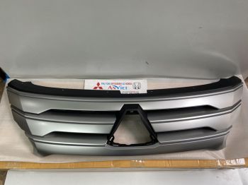 Mặt ca lăng xe Mitsubishi Pajero Sport 2021 