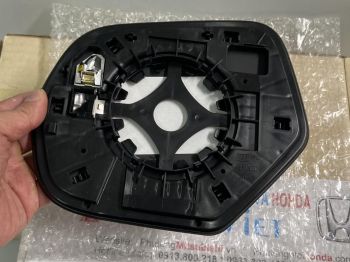 Mặt gương xe Mitsubishi Pajero Sport 2021 