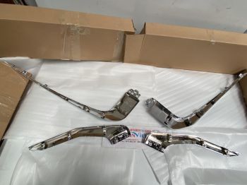 Ốp mạ ba đờ sốc trước xe Mitsubishi Attrage 2021