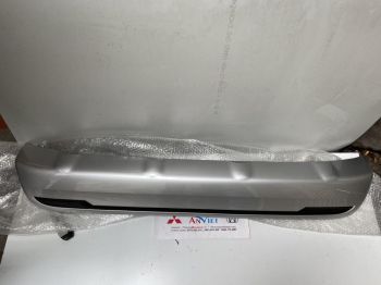 Ốp cản sau xe Mitsubishi Outlander chính hãng 