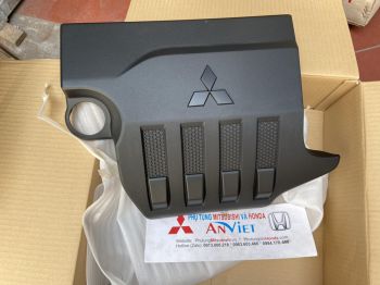 Nắp che động cơ xe Mitsubishi Xpander chính hãng 