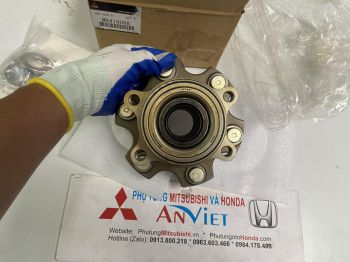 Bi moay ơ, Bạc đạn sau xe Mitsubishi Pajero chở tiền V73-V93