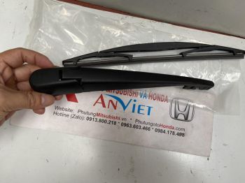 Chổi gạt mưa sau và tay gạt mưa sau xe mitsubishi Outlander