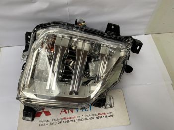 Đèn sương mù xe Mitsubishi Pajero Sport 2018 đến 2021