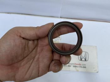 Phớt đầu trục cơ xe Mitsubishi Pajero Sport 