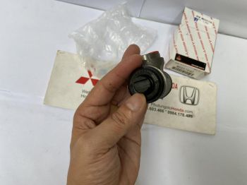 Xy lanh phanh sau xe Mitsubishi Pajero V6-3000