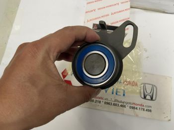 Bi tăng cam Mitsubishi Jolie