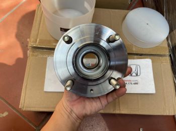 Bi moay ơ, Bạc đạn sau Mitsubishi Lancer gala