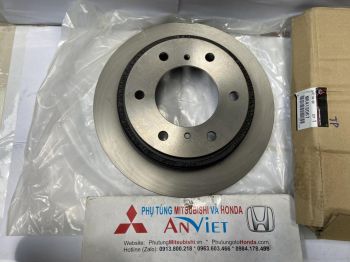 Đĩa phanh sau xe Mitsubishi Pajero v6-3000