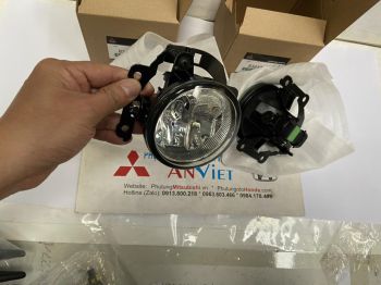 Đèn sương mù xe Mitsubishi Mirage hàng thay thế