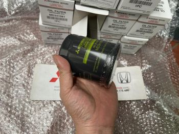 Lọc dầu nhớt động cơ xe mitsubishi Attrage