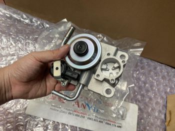 Thân bơm nhiên liệu xe mitsubishi Pajero Sport