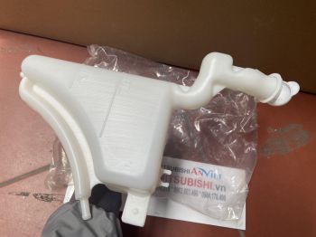 Bình nước phụ xe Mitsubishi OUTLANDER