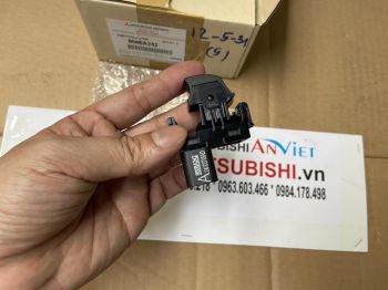 Công tắc lên xuống cửa kính trước, sau xe Mitsubishi MIRAGE