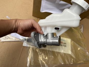 Xy lanh tổng phanh xe Mitsubishi MIRAGE