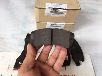 Bố thắng trước xe Mitsubishi Mirage