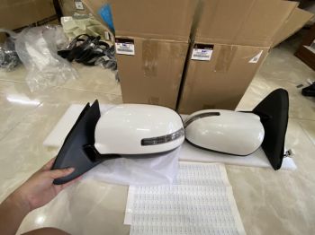 Gương chiếu hậu xe Mitsubishi Outlander bản Tiêu chuẩn
