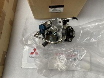 Cụm bơm nhiên liệu xe Mitsubishi Triton