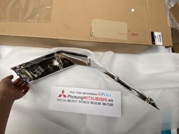 Nẹp mạ cản trước miếng dưới xe Mitsubishi Xpander 2022-2023