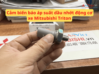 Cảm biến báo áp suất dầu nhớt động cơ xe Mitsubishi Triton