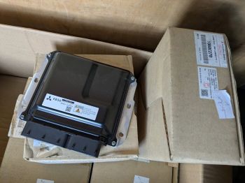 ECU điều khiển động cơ, hộp đen Mitsubishi Pajero Sport