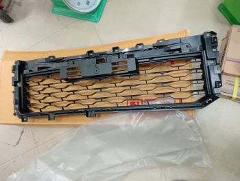 LƯỚI thoáng gió cản trước Mitsubishi Triton 2019 2020 2021 2022 2023