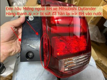 Đèn hậu xe Mitsubishi Outlander miếng ngoài RH hàng thanh lý