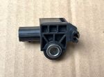 Cảm biến va chạm đầu xe trước Mitsubishi Triton 2024-2027 98581A000P