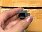 Cảm biến va chạm sườn xe Mitsubishi Triton 2024-2027 98830A000P