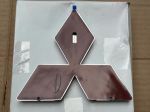 Logo Mitsubishi trước xe Mitsubishi Triton 2024-2027 79890A000P