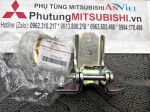 Bản lề cánh cửa trước phía trên Mitsubishi XForce 5702A257 5702A258