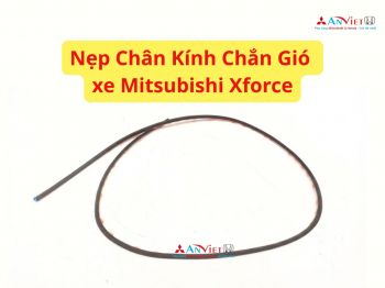 Nẹp Chân Kính Chắn Gió xe Mitsubishi XForce 72714B000P