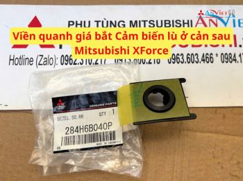 Viền quanh, giá bắt Cảm biến lùi, cảnh báo khoảng cách điểm mù ở cản sau Mitsubishi XForce 284H6B040P
