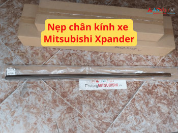 Nẹp chân kính xe Mitsubishi Xpander
