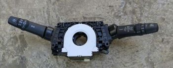 Công tắc đèn pha cốt và công tắc gạt mưa Xe Mitsubishi DESTINATOR DST 2025 2026 , Công tắc pha cốt gạt mưa DESTINATOR DST vị trí lắp cảm biến góc lái 8600A733